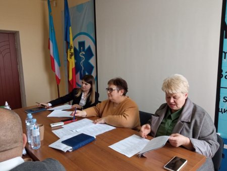 ЗАСЕДАНИЕ РЕГИОНАЛЬНОЙ КОМИССИИ ПО ЗАЩИТЕ ПРАВ РЕБЕНКА, НАХОДЯЩЕГОСЯ В ЗАТРУДНИТЕЛЬНОМ ПОЛОЖЕНИИ.